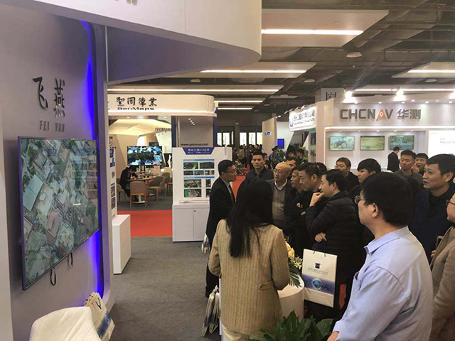 飛燕展會(huì)風(fēng)采-視頻受關(guān)注.jpg 飛燕展會(huì)風(fēng)采-視頻受關(guān)注.jpg